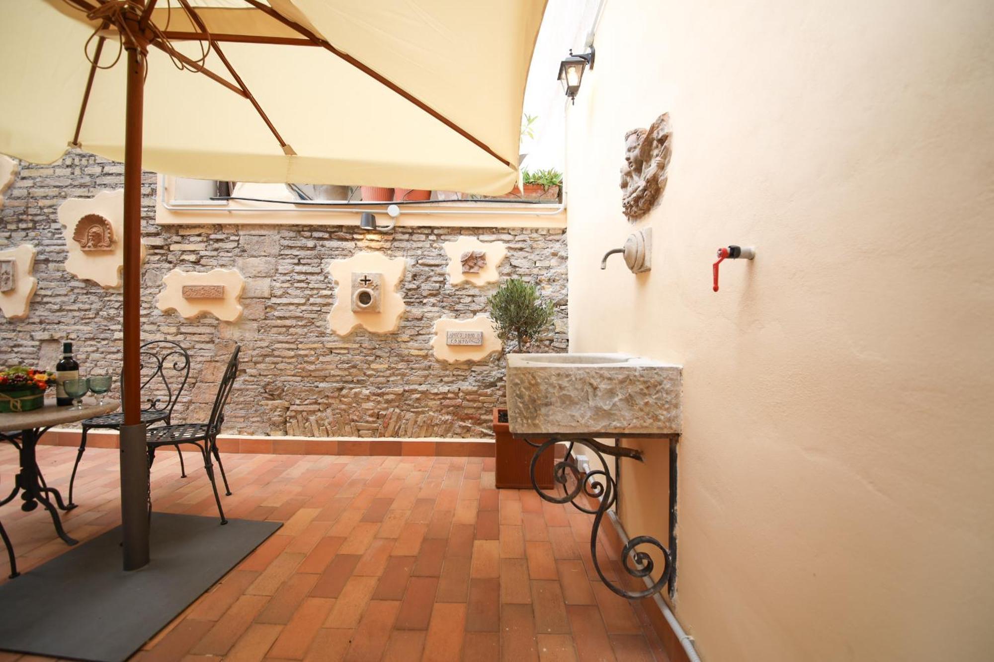 Appartamento Domus Minelli Navona By Ghor Roma Esterno foto